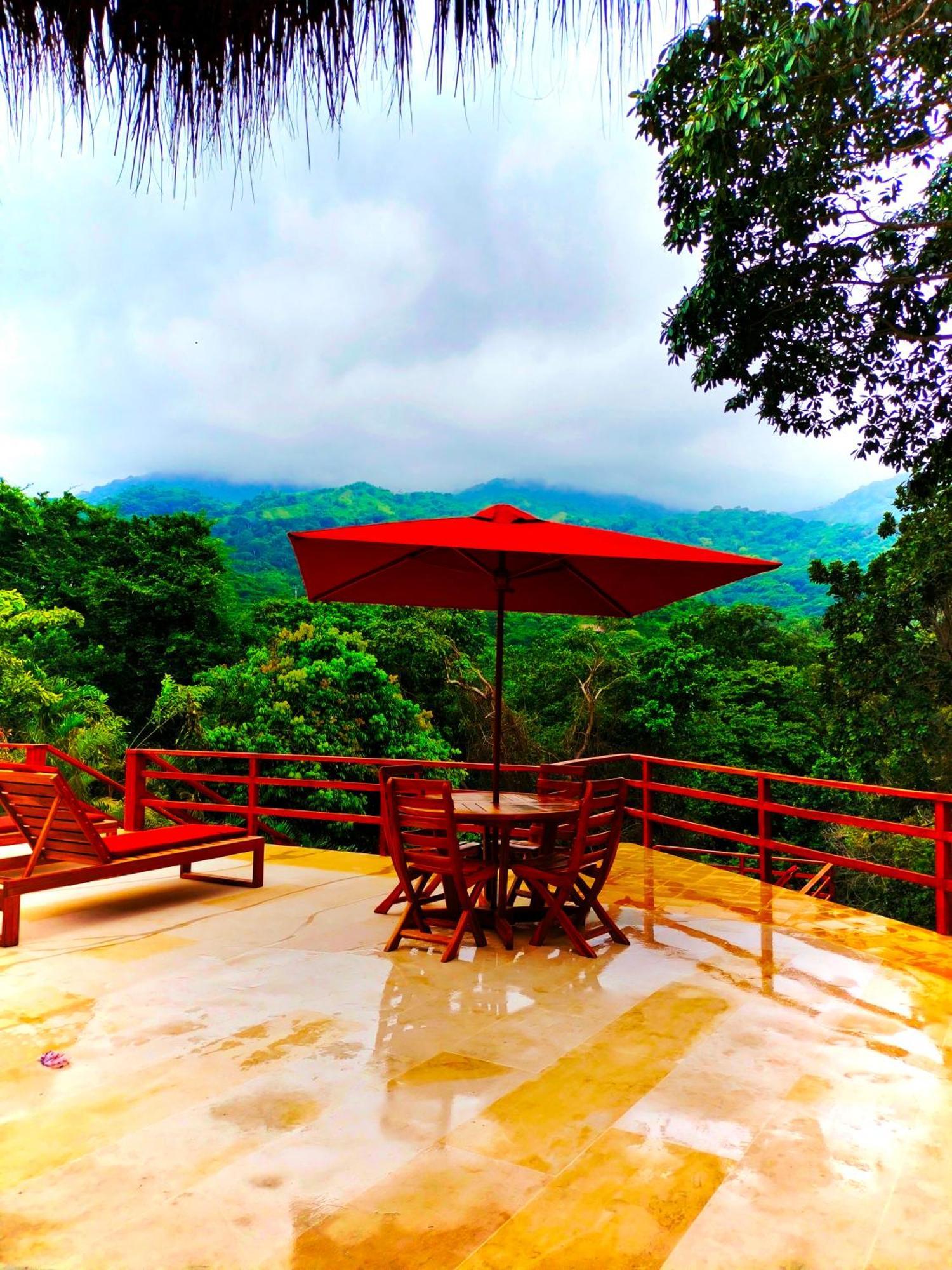 Senda Watapuy Hotel Ел Заино Екстериор снимка View of the Sierra Maestra from a hotel in Bayamo